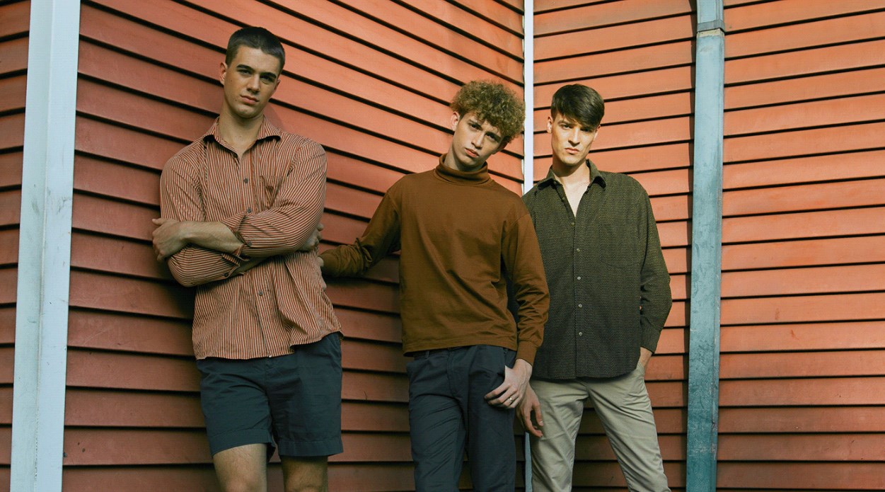 Pier One Winkel -Pier One Winkel